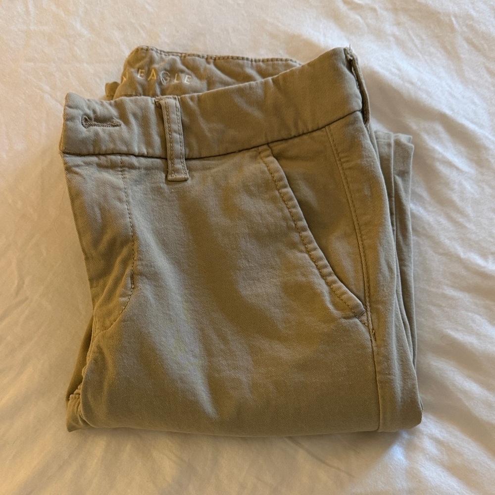 American Eagle Outfitters Khaki Skinny Pants